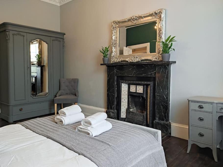 Beautiful Georgian New Town 2 Bed Appartement