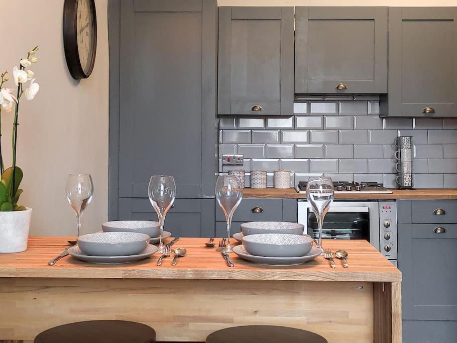 Appartement Beautiful Georgian New Town 2 Bed *